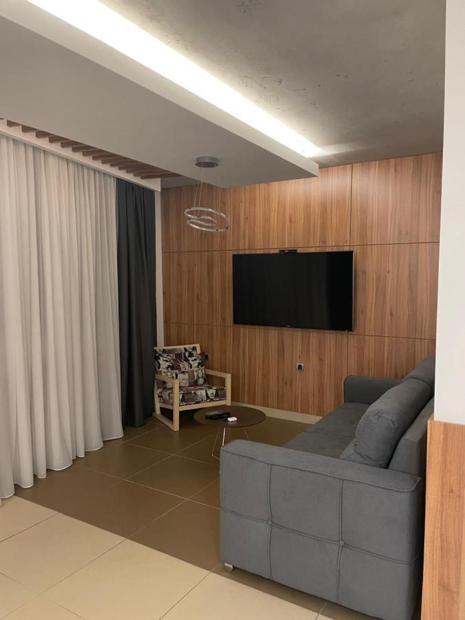 Leo Lux 1 Διαμέρισμα Ni Εξωτερικό φωτογραφία